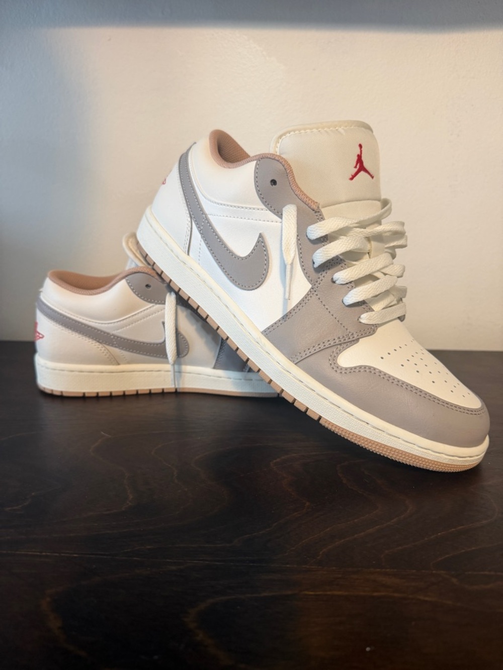 Jordan 1 Low - Sail College Grey / Rattan